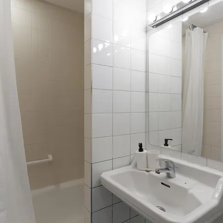 Spacious Apartment Near The Main Beach * Lloret de Mar